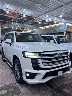 تويوتا لاندكروزر